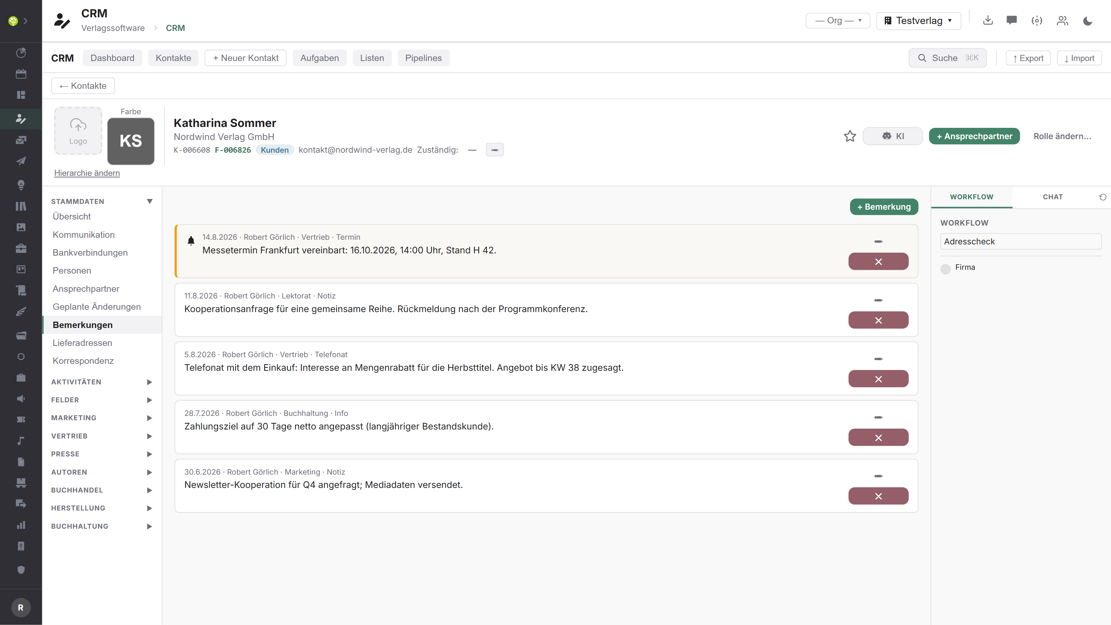 Modul CRM in open.junixx: Bemerkungen am Kontakt mit Datum, Bearbeiter, Abteilung und Art des Eintrags