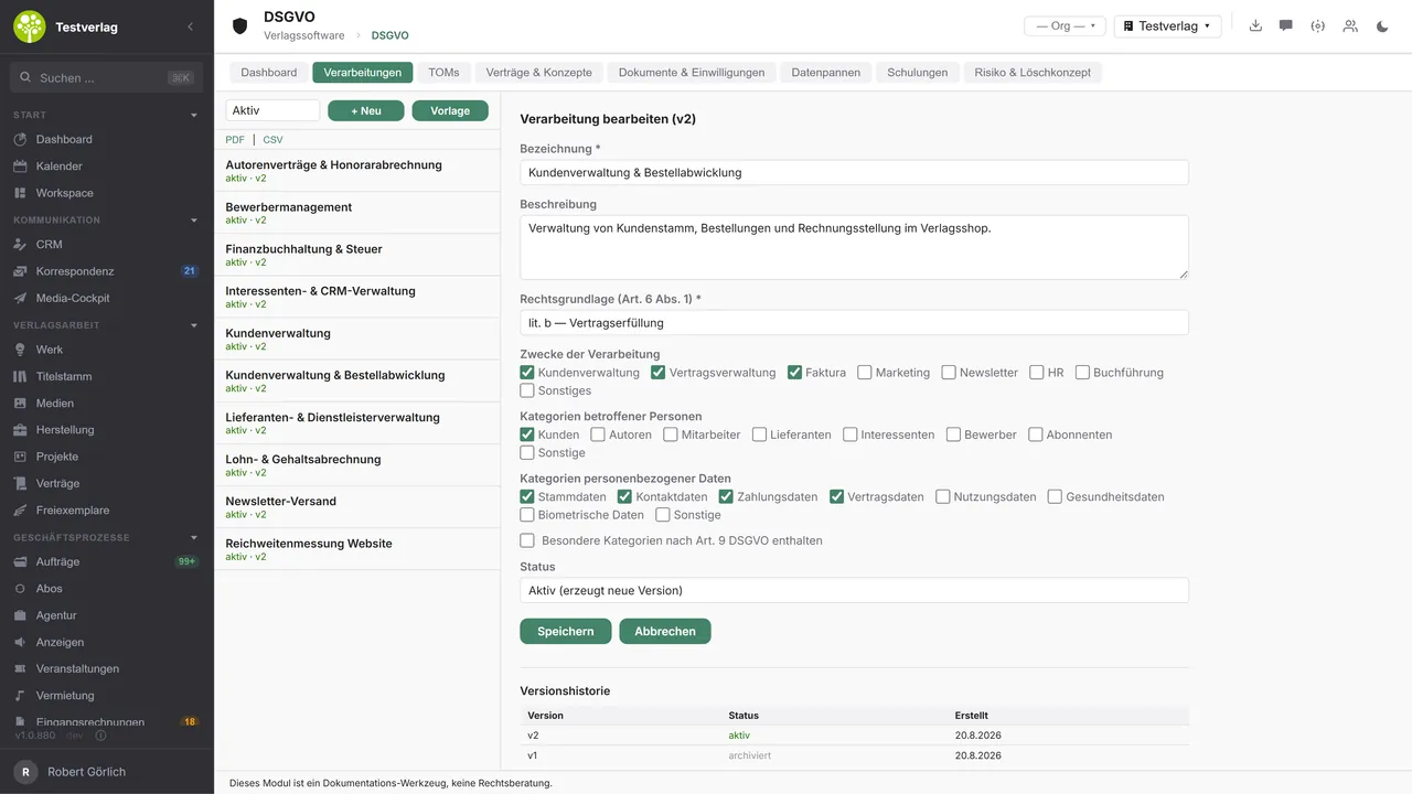 Modul GDPR v open.junixx: záznamy o činnostech zpracování se seznamem vlevo a formulářem vpravo, v něm právní základ, účely a kategorie dat